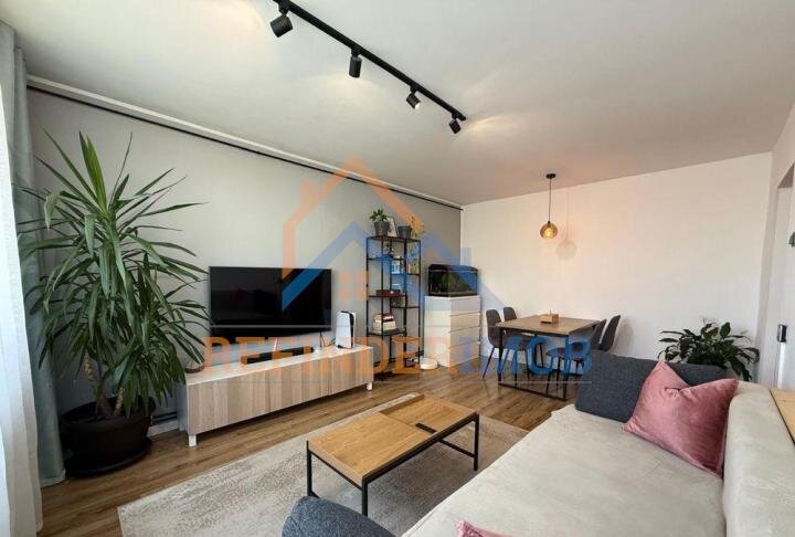 Piata Rahova, vanzare apartament 4 camere.